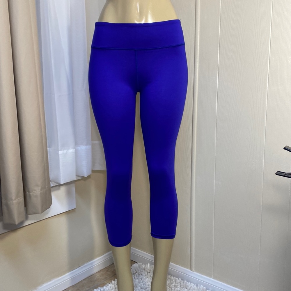 Blue Fabletics fitness leggings Size L